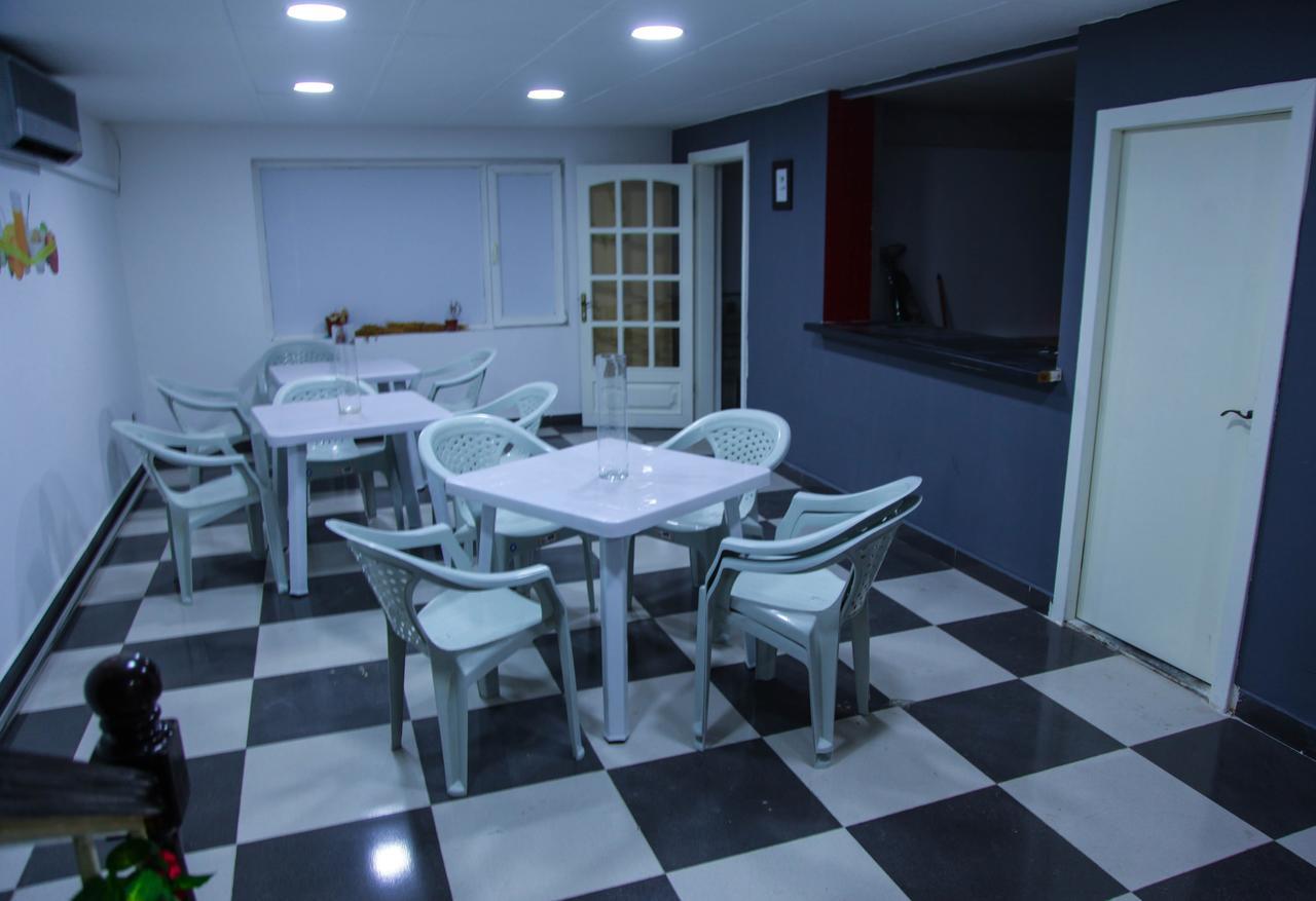 Myhostel Баку Екстериор снимка