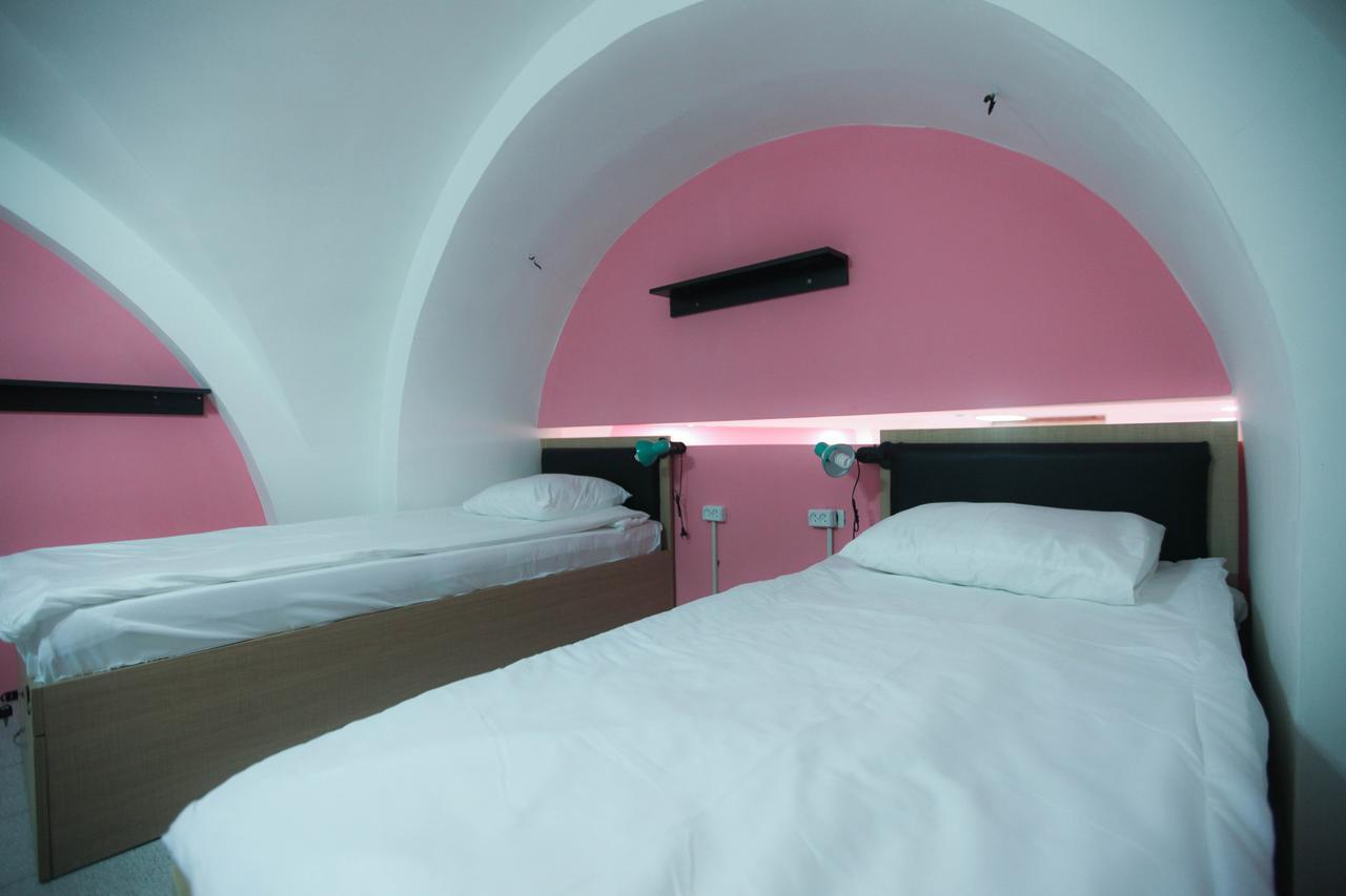 Myhostel Баку Екстериор снимка