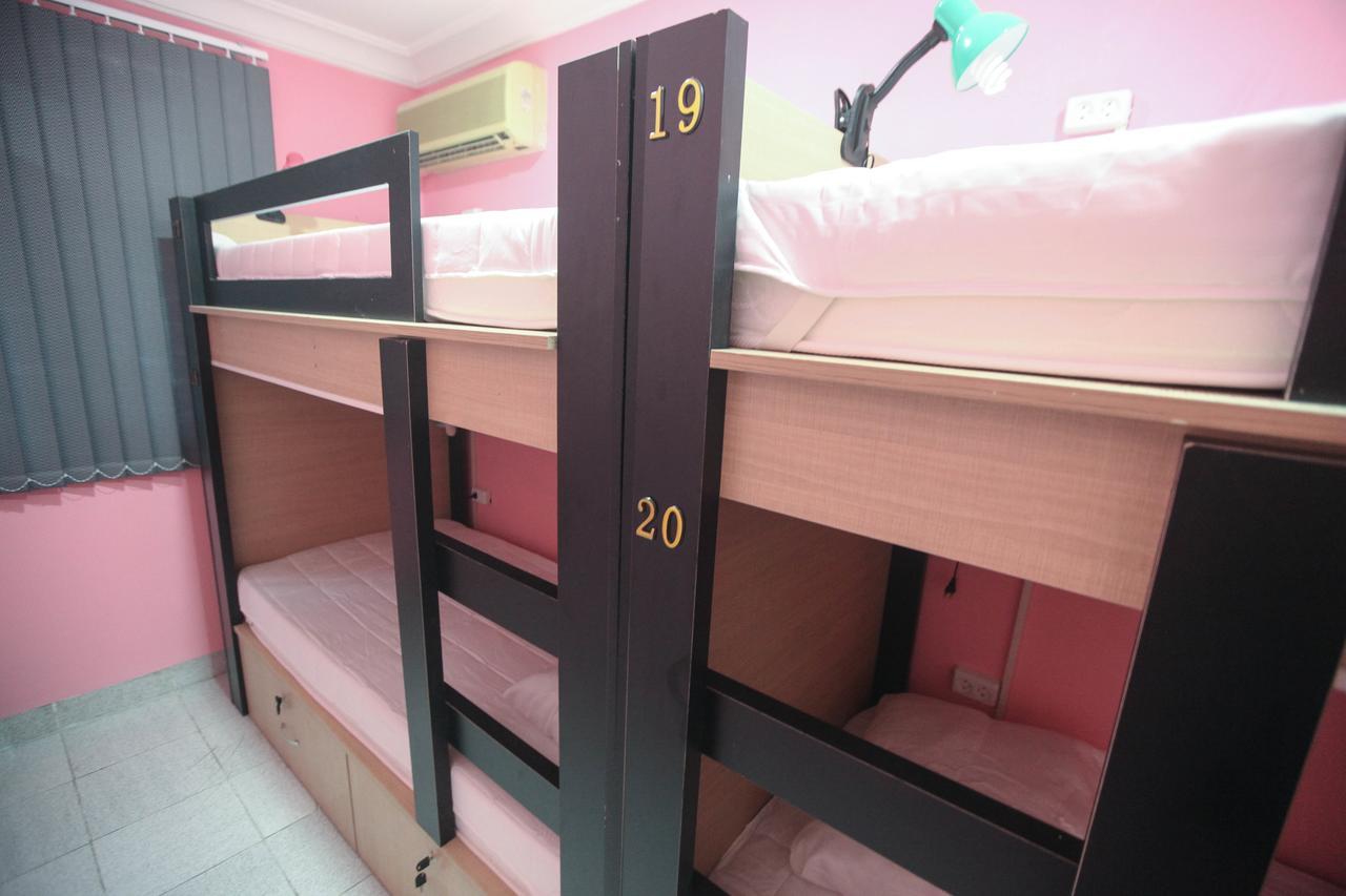 Myhostel Баку Екстериор снимка